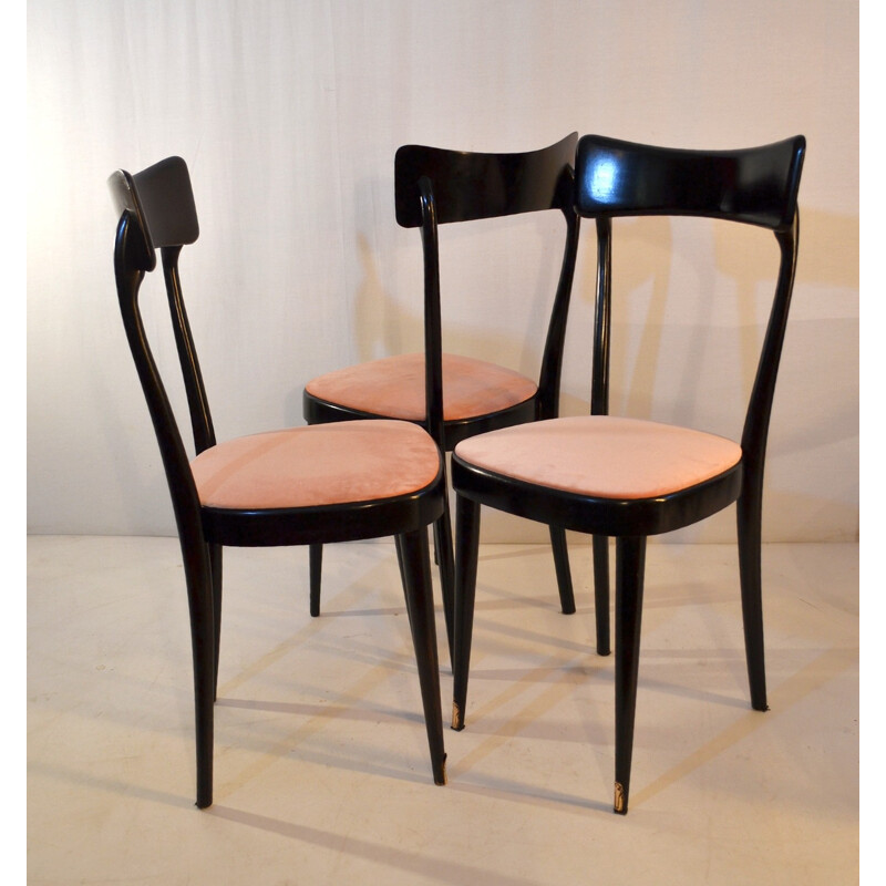 Suite de 6 chaises à repas vintage italiennes roses - 1950