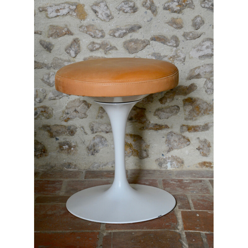 Vintage leather stool by Eero Saarinen Knoll - 1960s