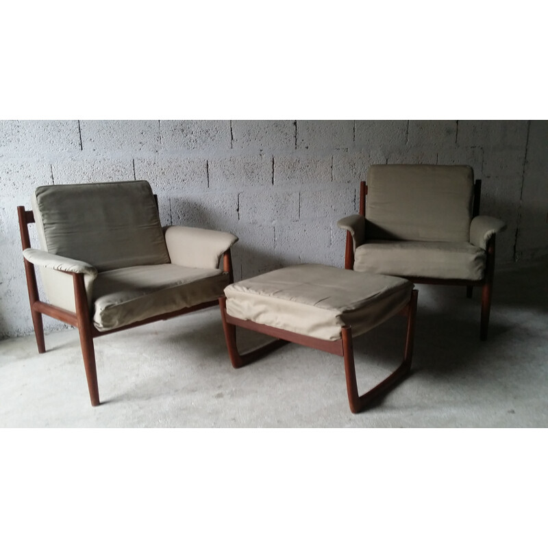 Pair of Scandinavian Mid-century Design Armchairs and footstool by Grete Jalk for France and Son - 1950s