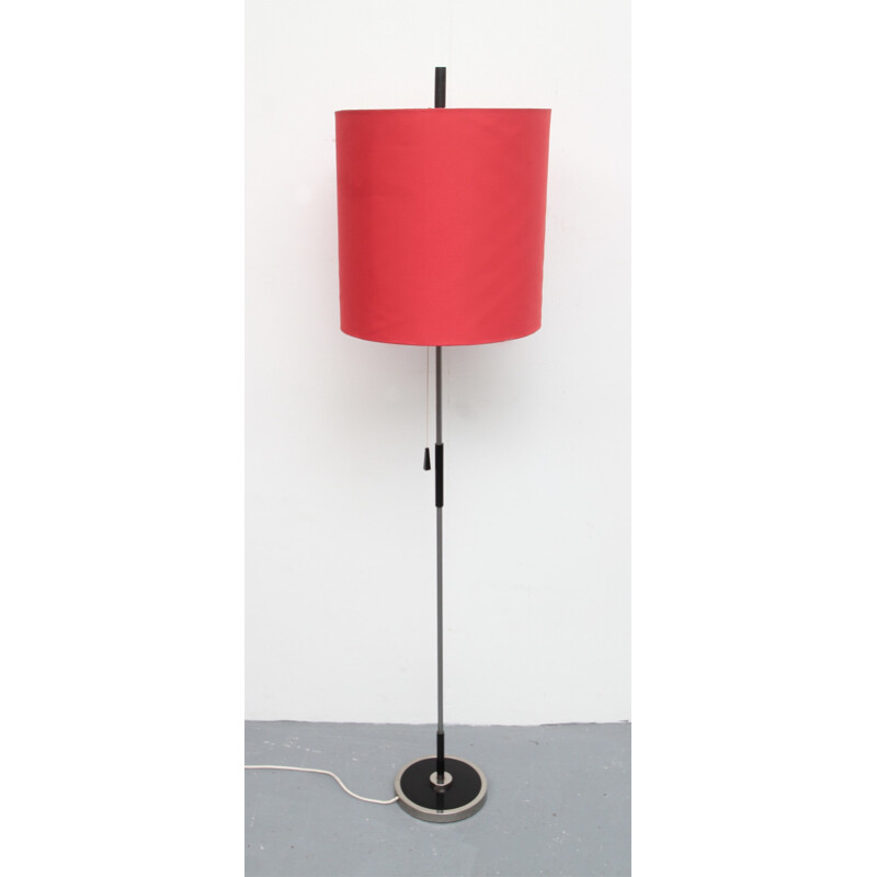 Red floorlamp in chromed metal - 1960s