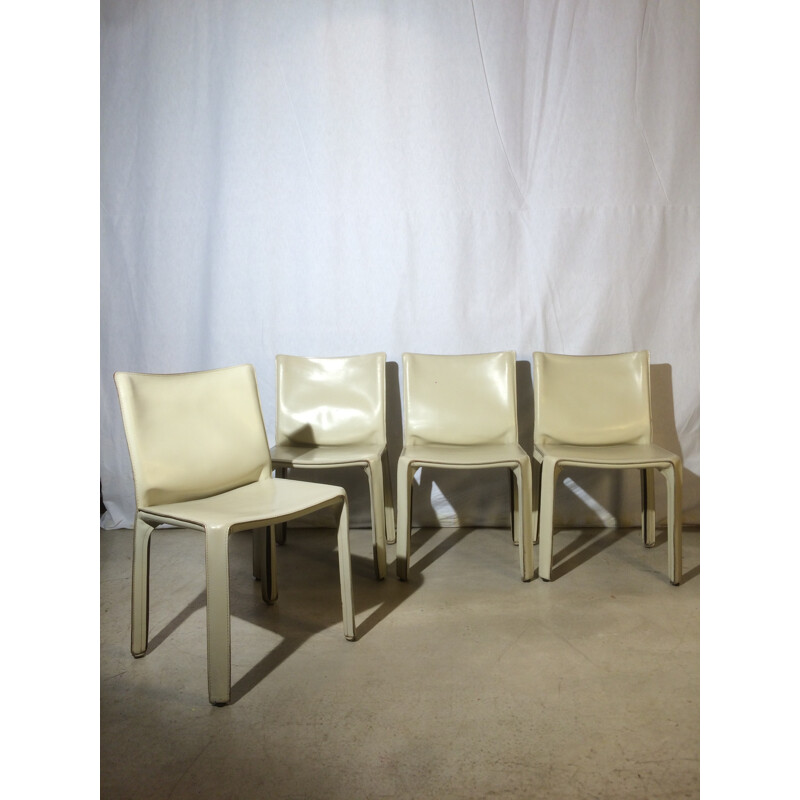 4 chaises de Mario Bellini Cab 412 blanc pour Cassina - 1970