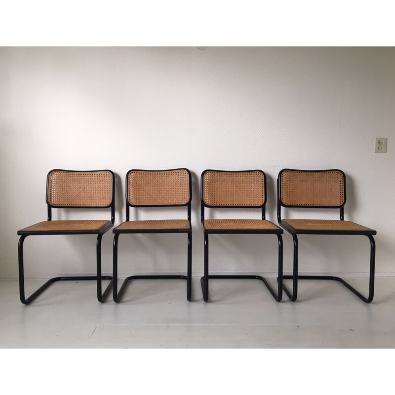 Lot de 4 chaises à repas italiennes noires attribuées à Marcel Breuer pour Cidue - 1970