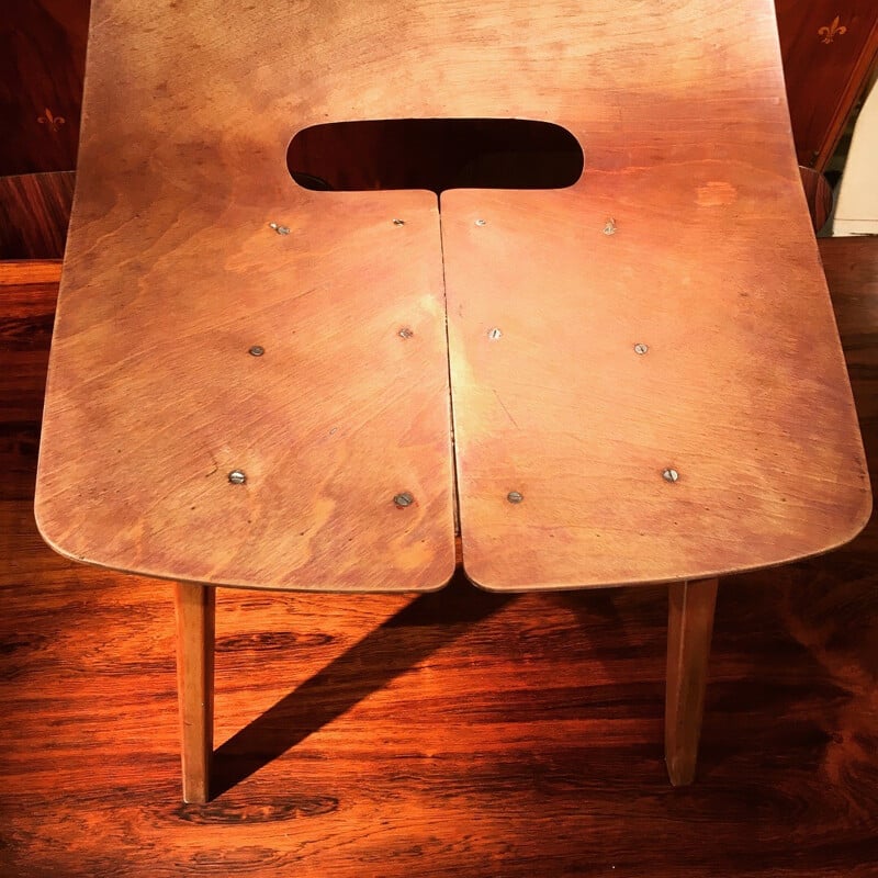 Chaise "Tonneau" en bois par Pierre Guariche pour Steiner - 1960