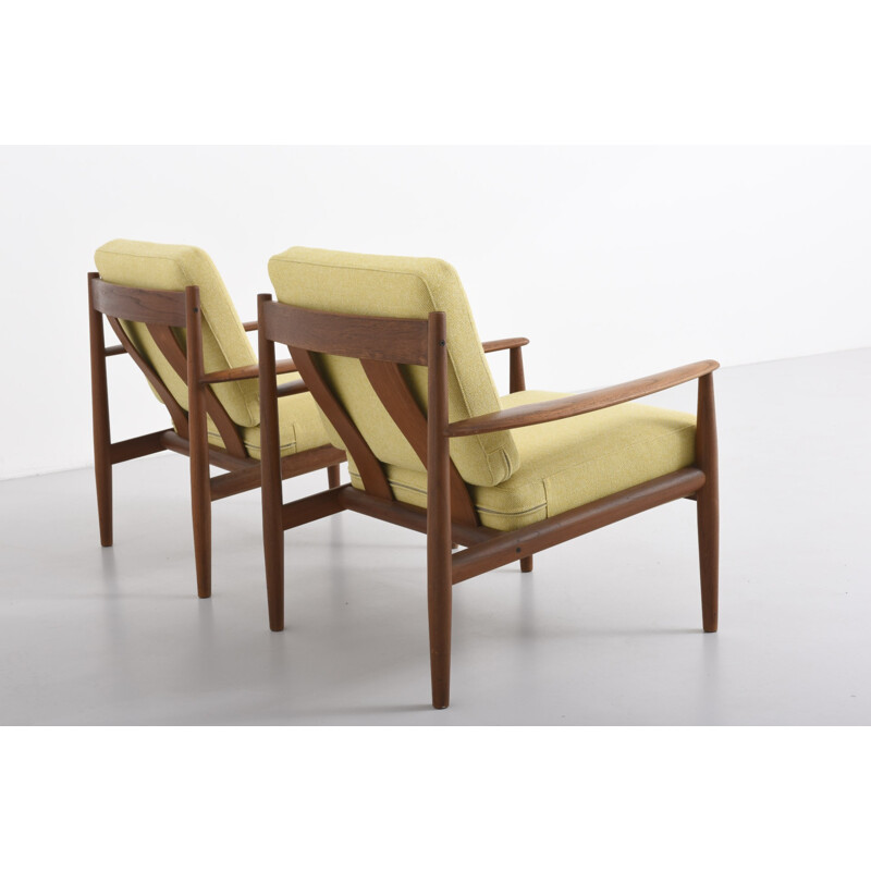 Pair of yellow armchairs in teak and fabric, Grete JALK - 1960s