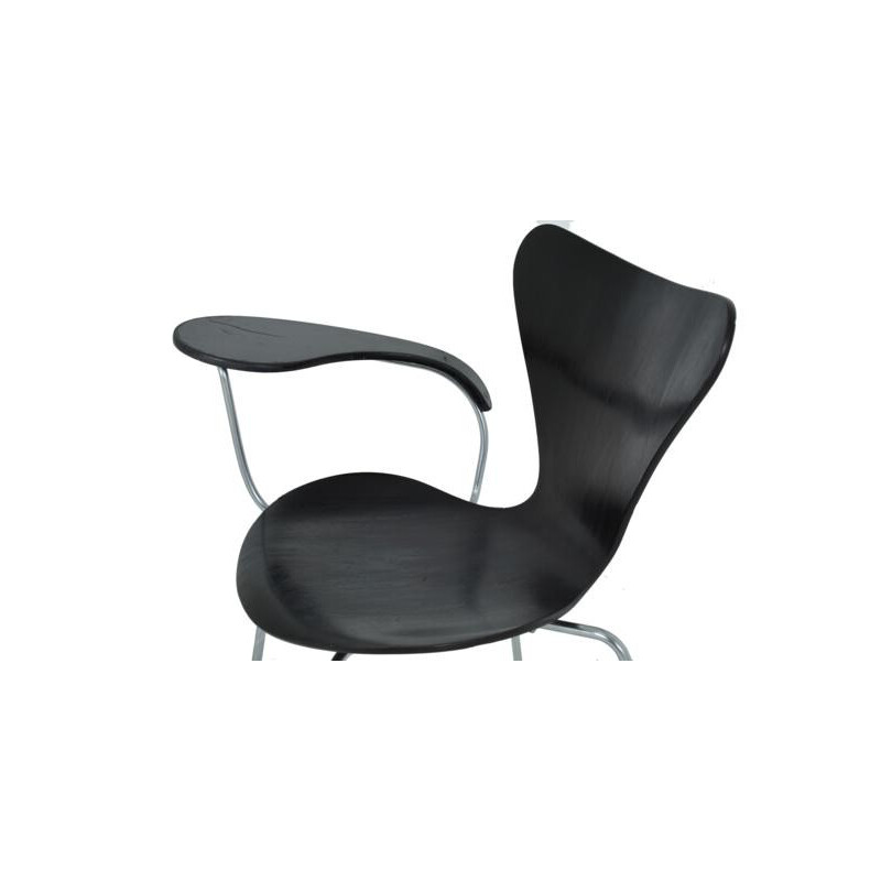 Series 7 writing chair by Arne Jacobsen edited by Fritz Hansen - 1960s