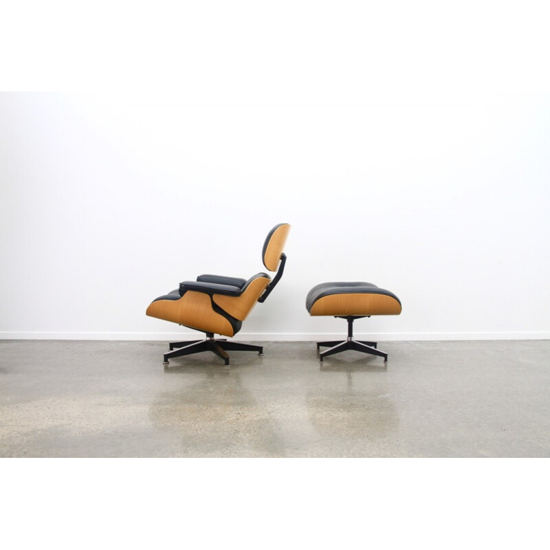 Leather Oak Lounge Chair And Ottoman by Eames - 1970s 