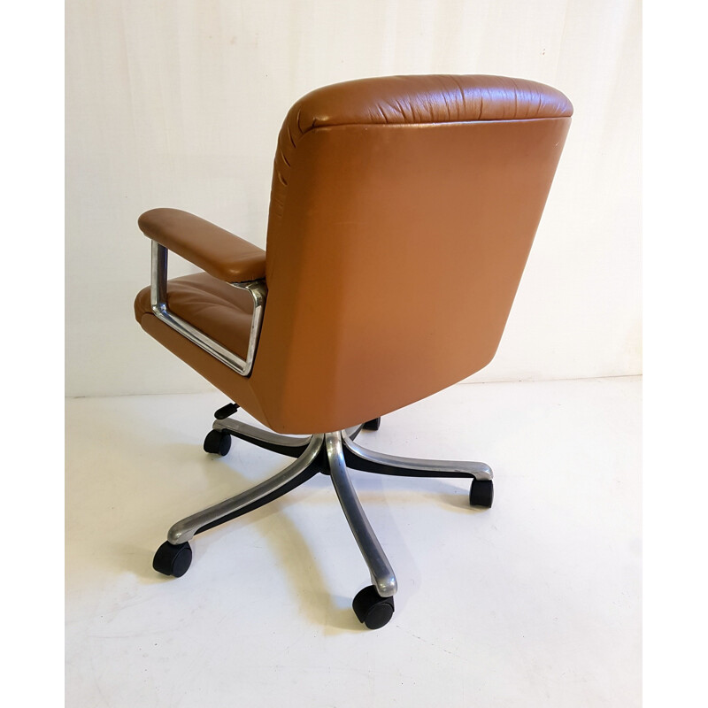 Vintage Office Chair P128 model by Osvaldo Borsani for Tecno - 1970s