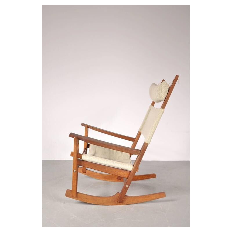 Rocking Chair "Keyhole"  by Hans J. Wegner - 1960s