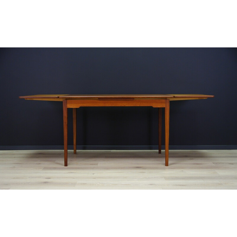 Extendable vintage dining table in teak - 1960s