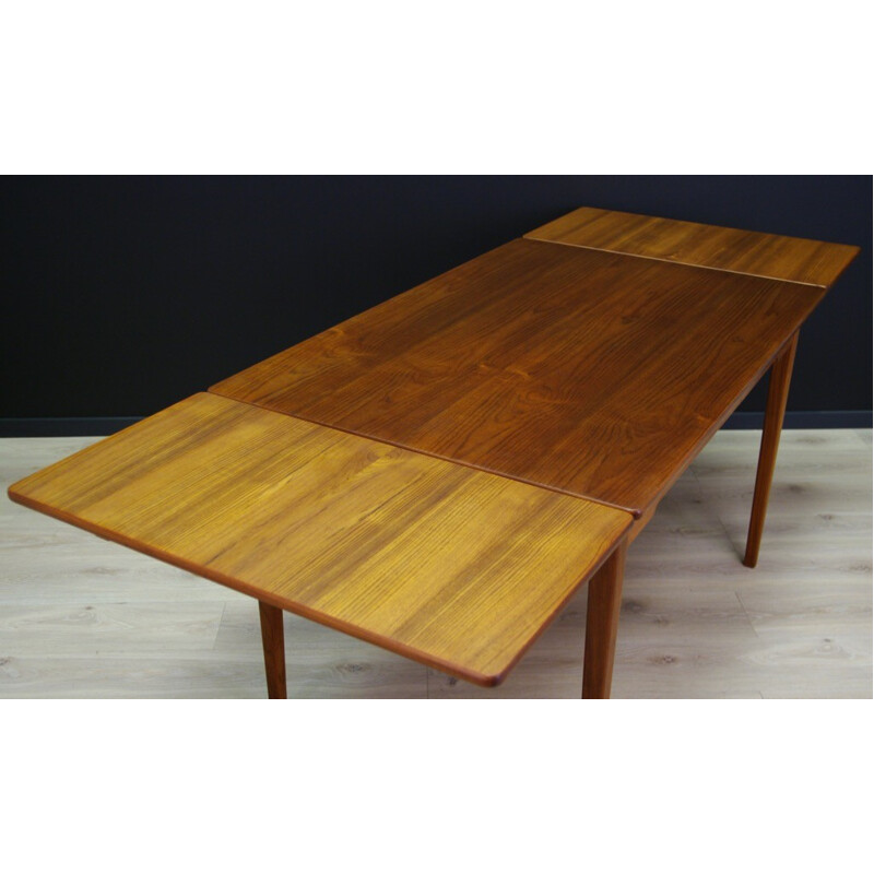 Extendable vintage dining table in teak - 1960s