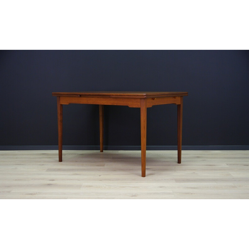 Extendable vintage dining table in teak - 1960s