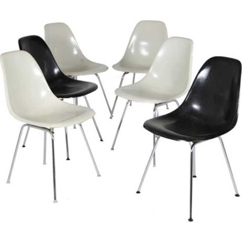 Suite of 6 Eames chairs - 1960s