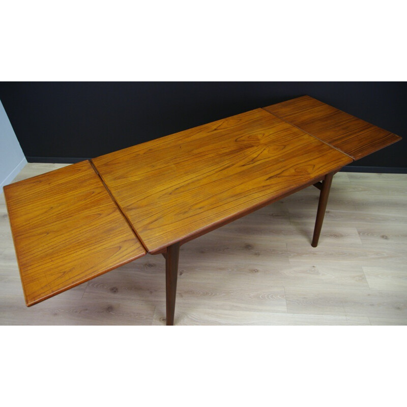 Vintage scandinavian classic teak table - 1980s