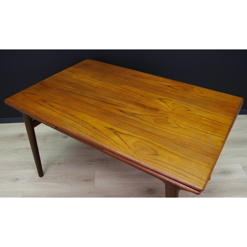 Vintage scandinavian classic teak table - 1980s