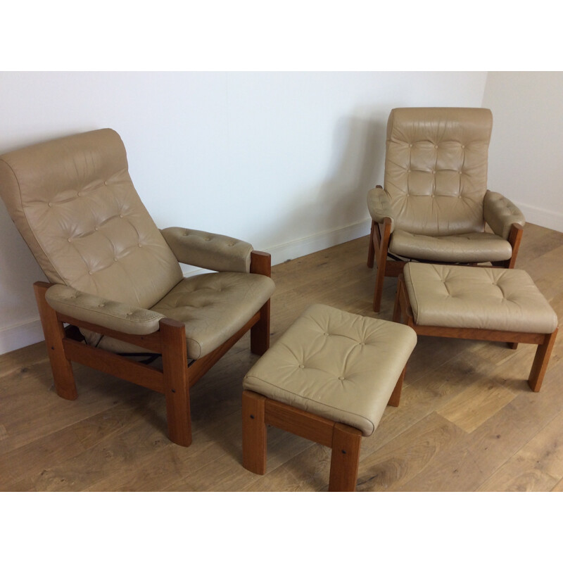 Pair of vintage reclining chairs with footstools by Svend Dyrlund - 1960s