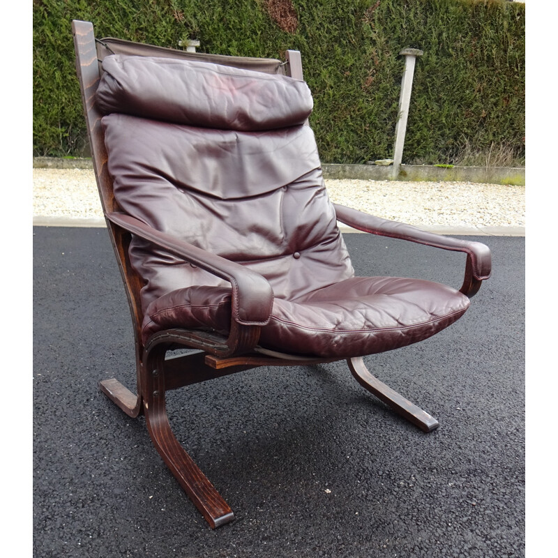 Burgundy armchair and Ottoman by Ingmar Relling - 1970s