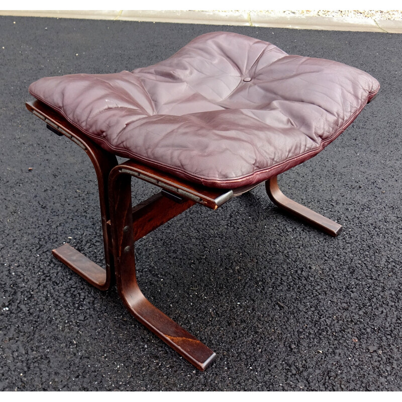 Burgundy armchair and Ottoman by Ingmar Relling - 1970s