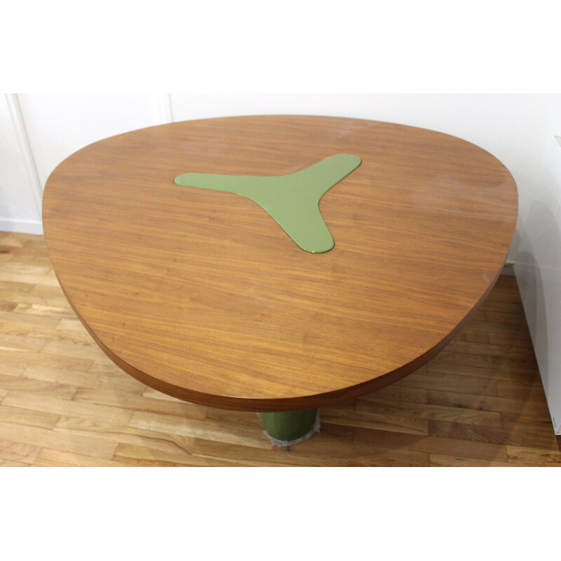 Dining table designed by India Mahdavi - 2000s