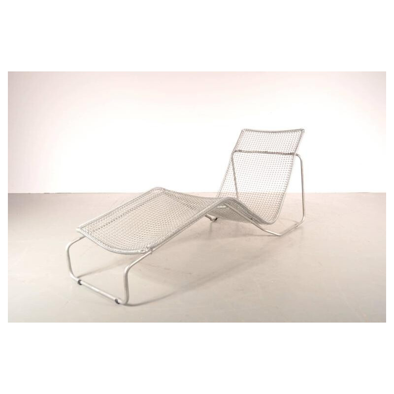 Vintage lounge chair "Ruffian" by Niall O'Flynn, Netherlands 1990