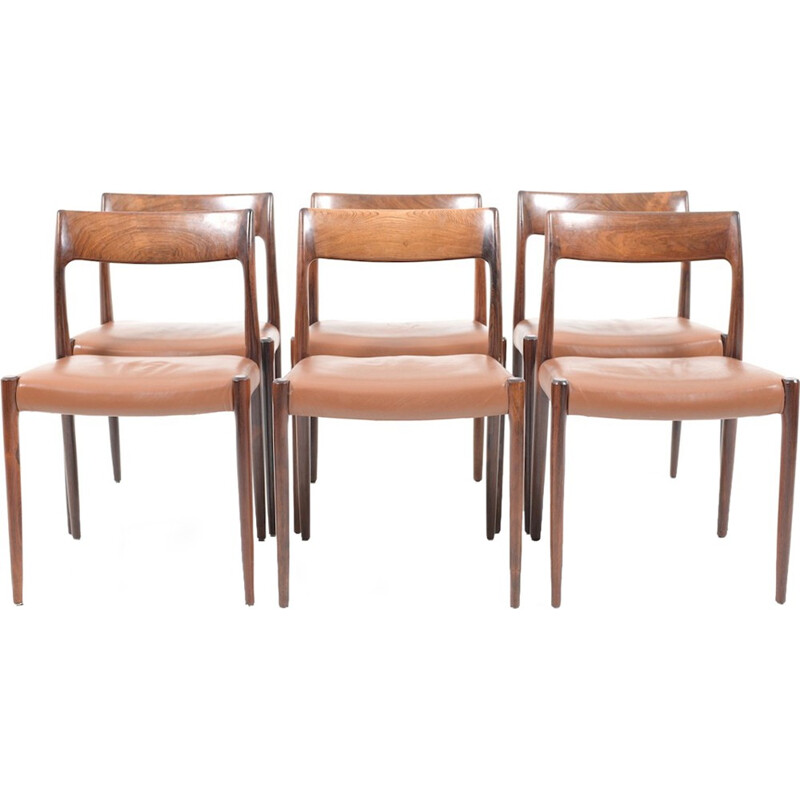Suite de 6 chaises à repas modèle n° 77 en palissandre par Niels O. Møller pour J.L. Møllers Møbelfabrik - 1960