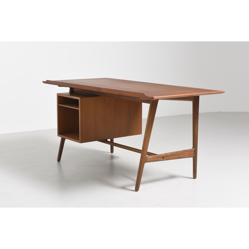 Vintage desk in teak by Arne Vodder for Vamo - 1960s