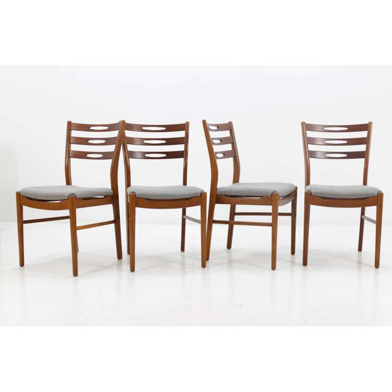 Suite van vier Deense teakhouten stoelen - 1960