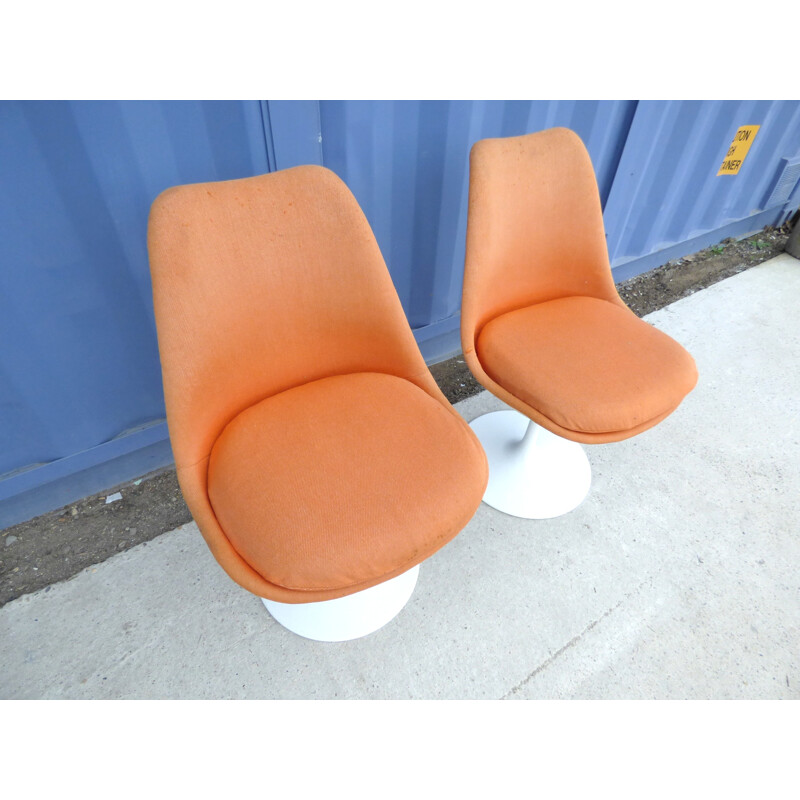 Pair of tulip chairs by Eero Saarinen for Knoll - 1960s