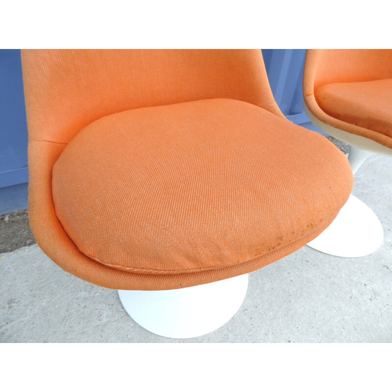 Pair of tulip chairs by Eero Saarinen for Knoll - 1960s