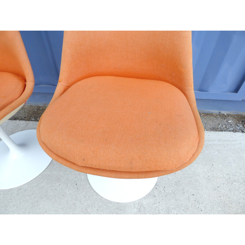 Pair of tulip chairs by Eero Saarinen for Knoll - 1960s