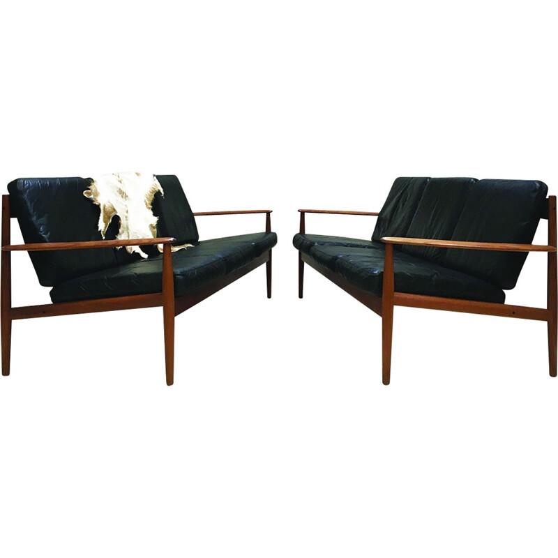 Pair of black leather sofas by Greta Jalk - 1960s 