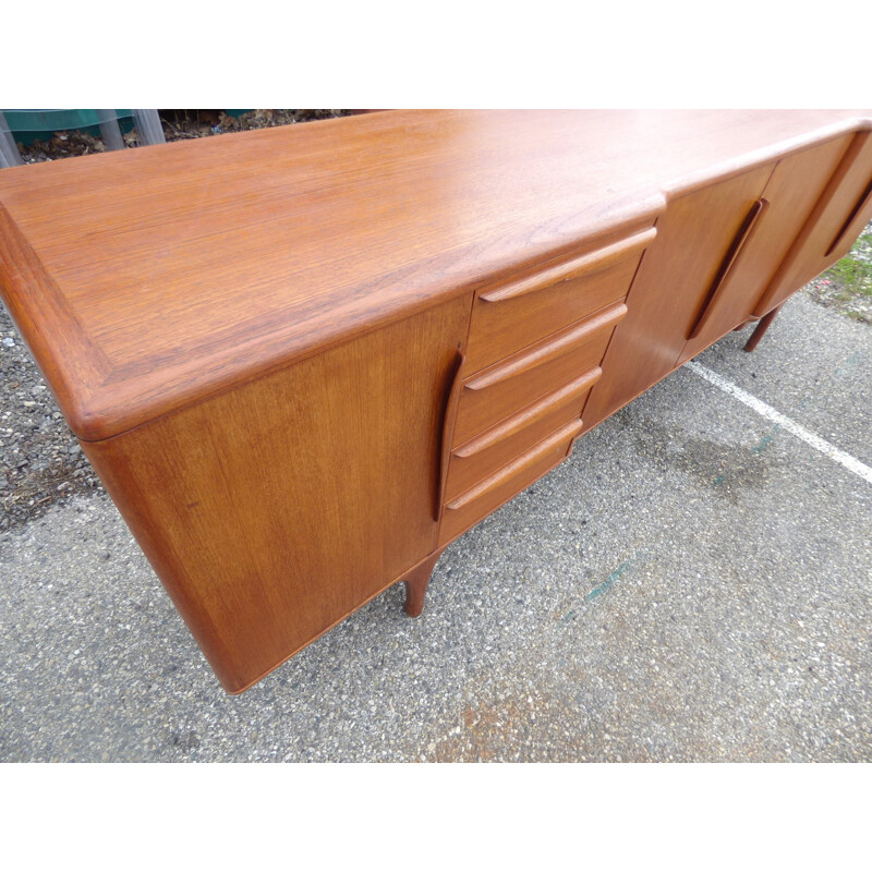 Enfilade scandinave en teck par Tricoire & Vecchione pourTV cabinet Paris - 1960