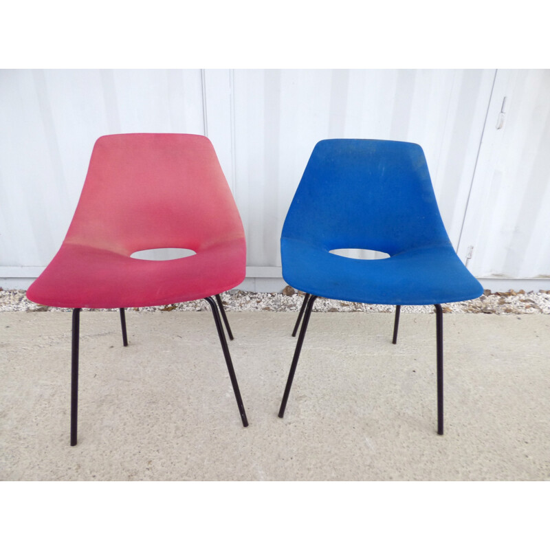 Pair of barrel Amsterdam chair by Guariche - 1950s