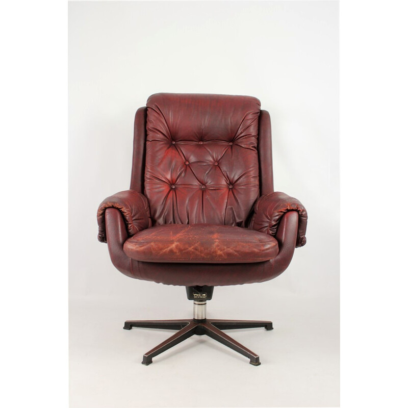 Fauteuil vintage en cuir finlandais de PeeM - 1970