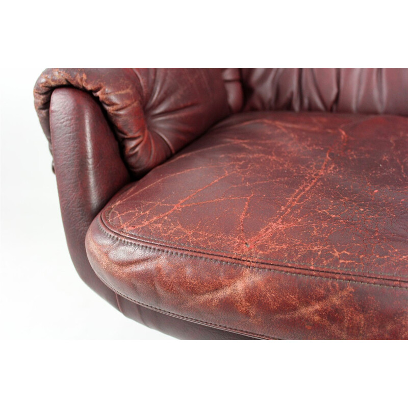 Vintage leather armchair from PeeM - 1970s