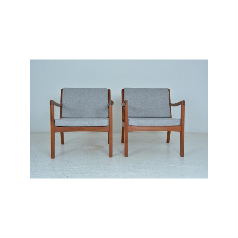 Pair of Scandinavian "Senator" armchairs by Ole Wanscher for France&Son - 1960s
