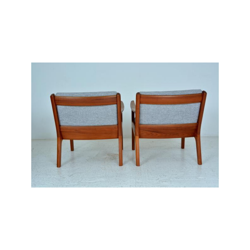 Paire de fauteuils "Senator" scandinaves par Ole Wanscher pour France&Son - 1960