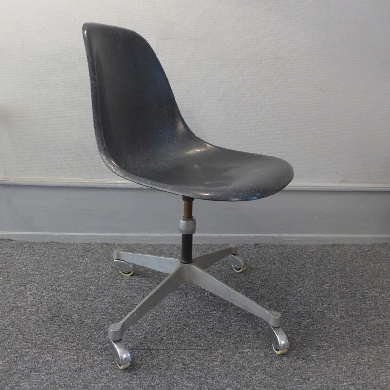 Desk chair by Charles Eames - 1960s