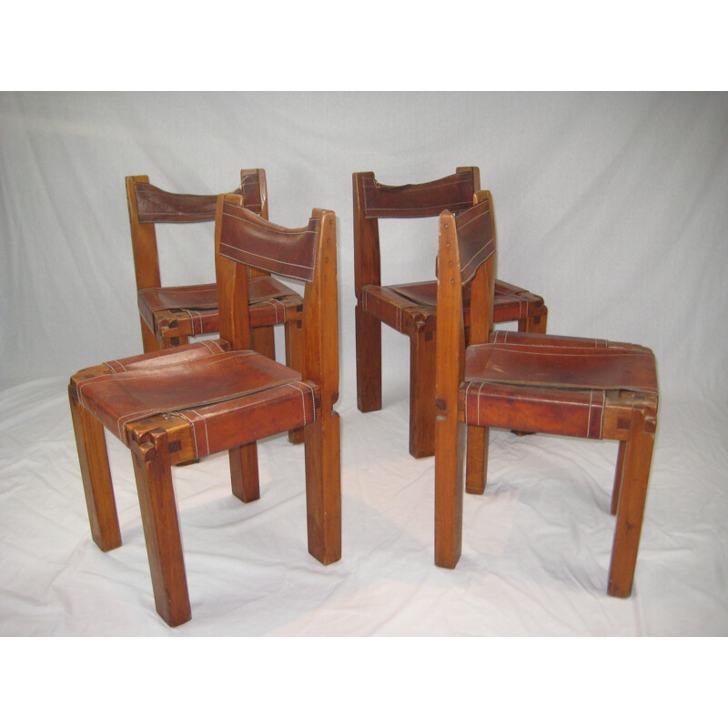 Set of 4 S11 in solid elm and leather chairs by Pierre Chapo - 1970s