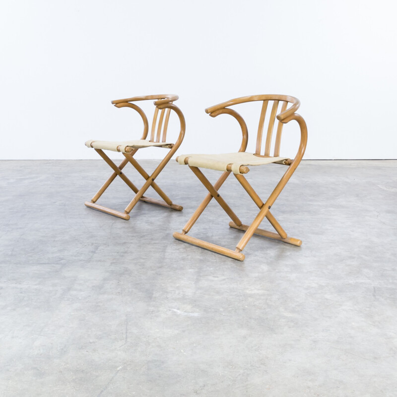Suite de 2 chaises pliantes en bois courbées de Thonet - 1960
