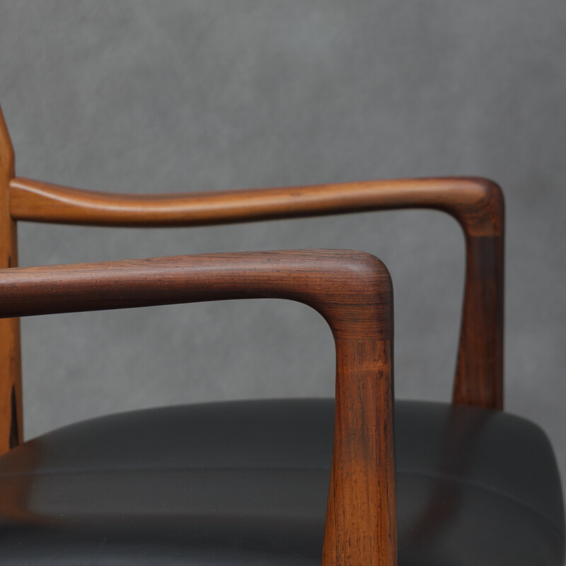 Armchair in rosewood par Godfred H. Petersen - 1960s