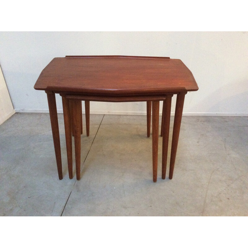 Danish nesting tables in wood - 1950s