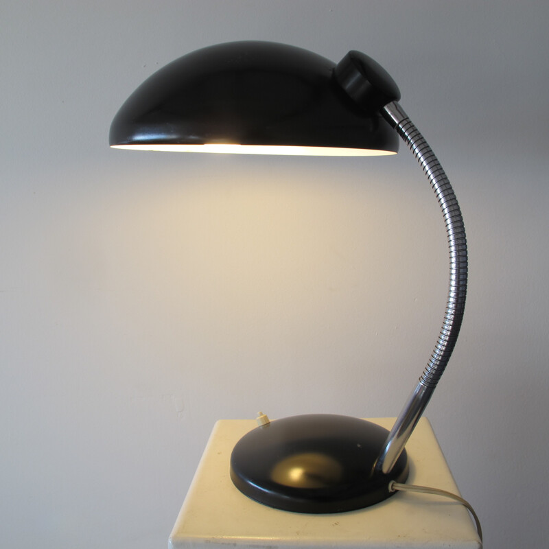 Lámpara de mesa negra vintage, 1950