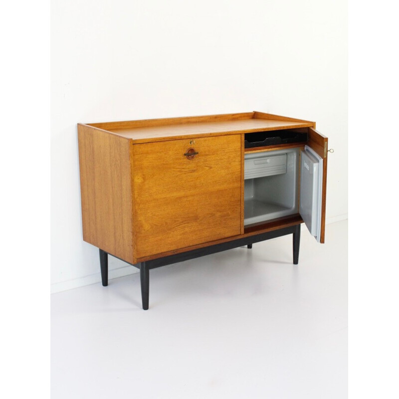 Armoire de bar et frigo par Hans Olsen pour Brande Møbelindistri - 1960