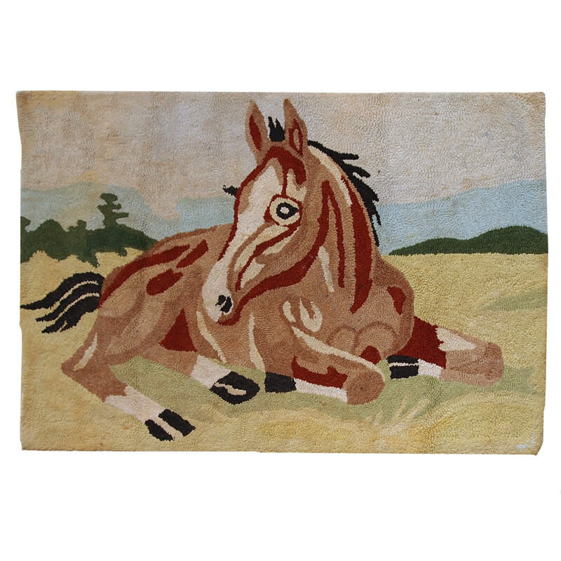 Vintage Handmade American hooked rug - 1940s