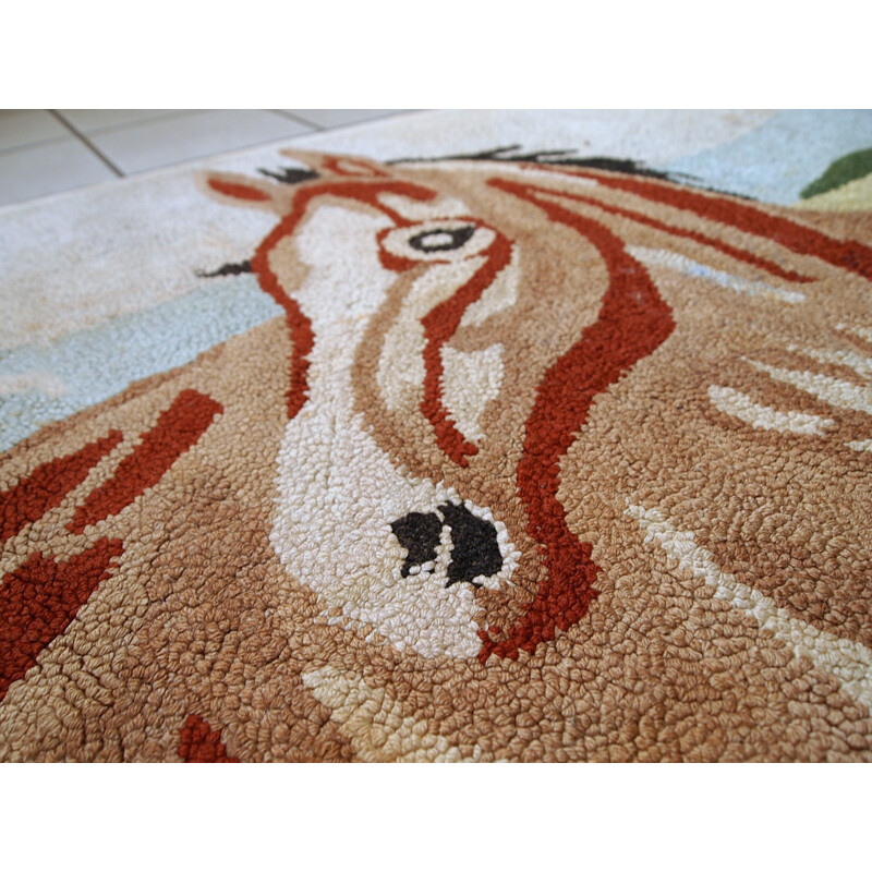 Vintage Handmade American hooked rug - 1940s