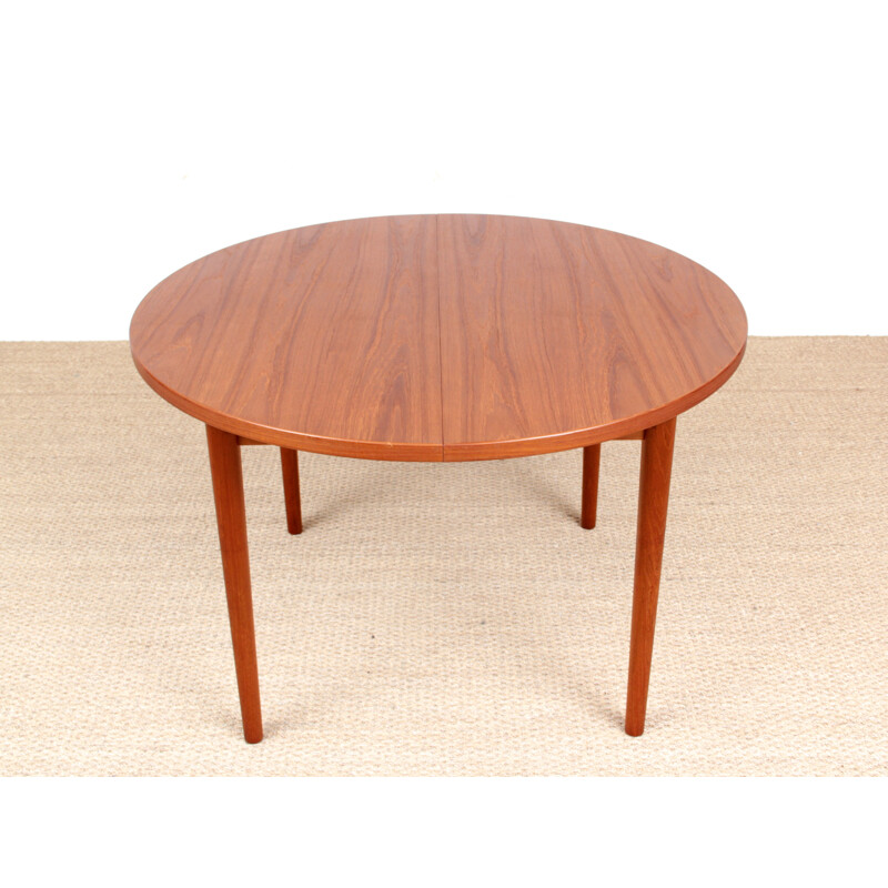 Scandinavian round teak dining table with 1 extension by Nils Jonsson for Troeds - 1960s