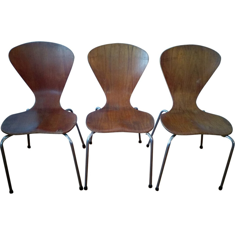 Set de 3 chaises "3204" de Jacobsen - 1960