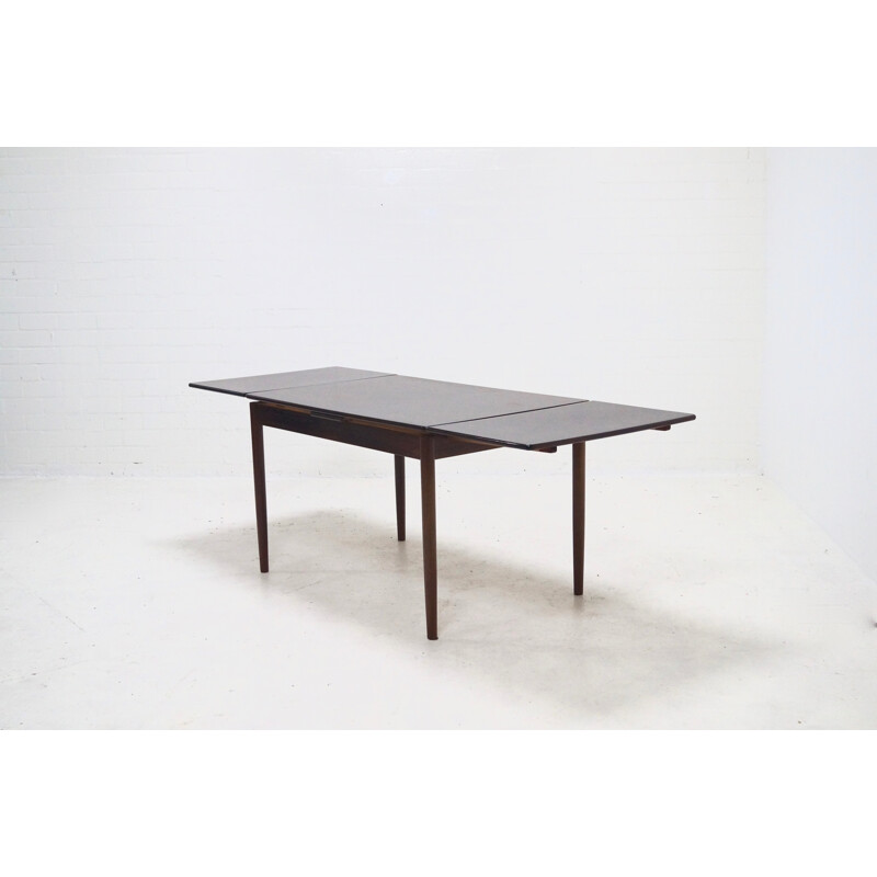 Vintage Extendable Rosewood Dining Table Danish Design - 1960s