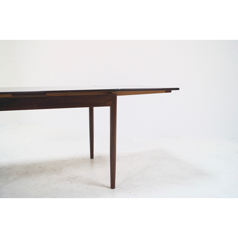 Vintage Extendable Rosewood Dining Table Danish Design - 1960s
