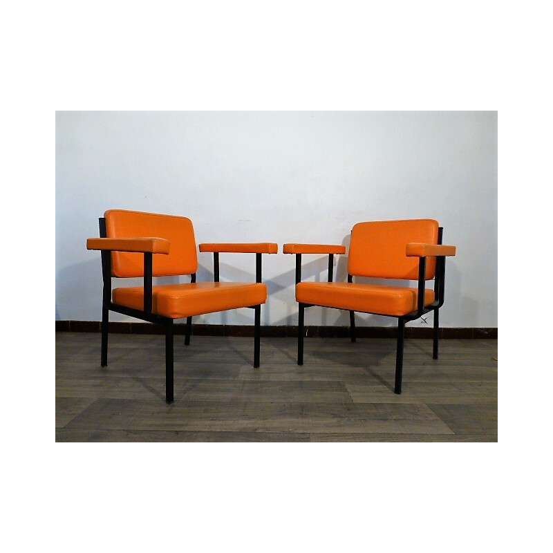 Pair of vintage orange modernist armchairs - 1960s